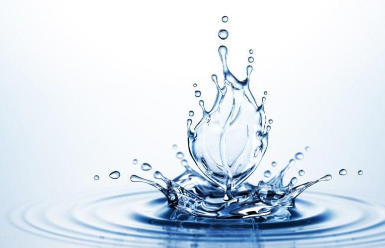 water-775×500