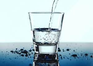 Water Glass by Rawpixel via Unsplash _ FSP
